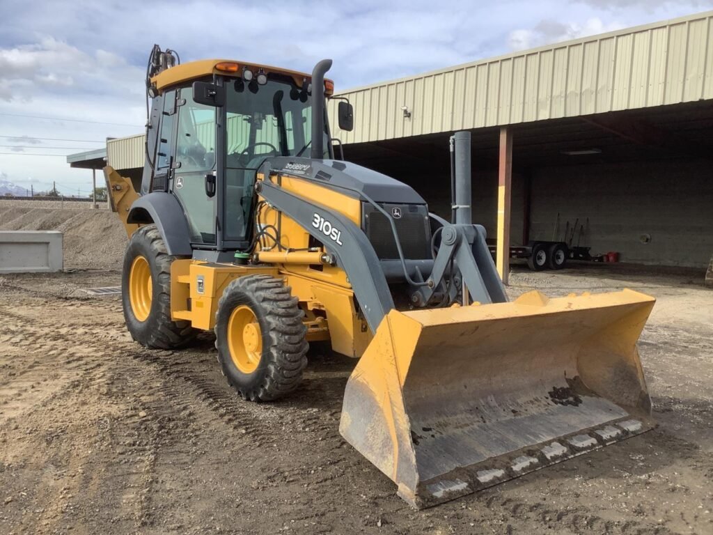 2015 John Deere 310SL