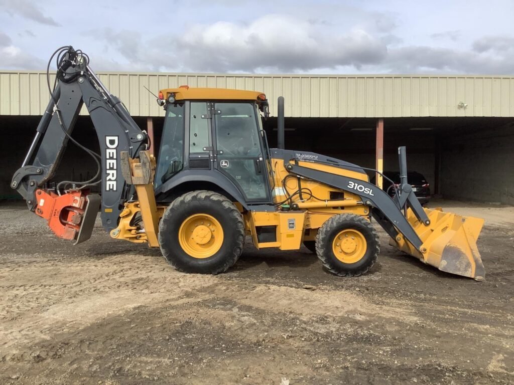 2015 John Deere 310SL