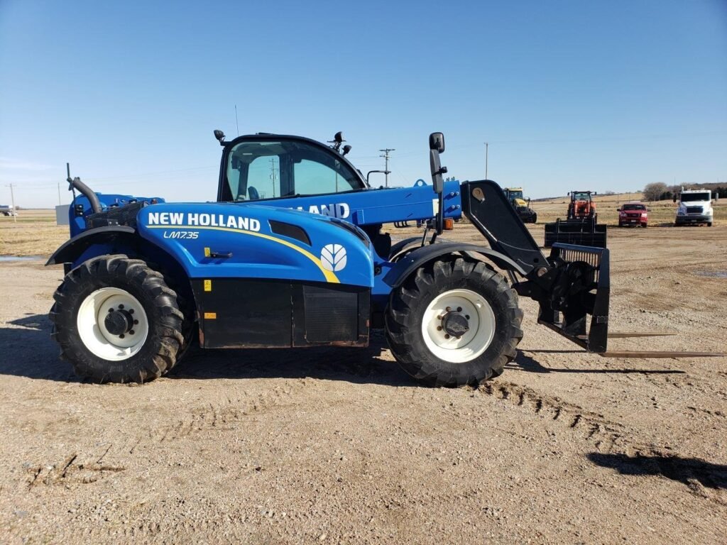 2013 New Holland LM7.35