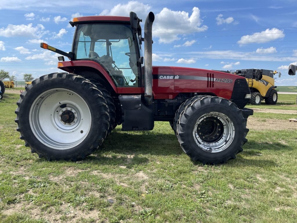 2005 Case IH MX255