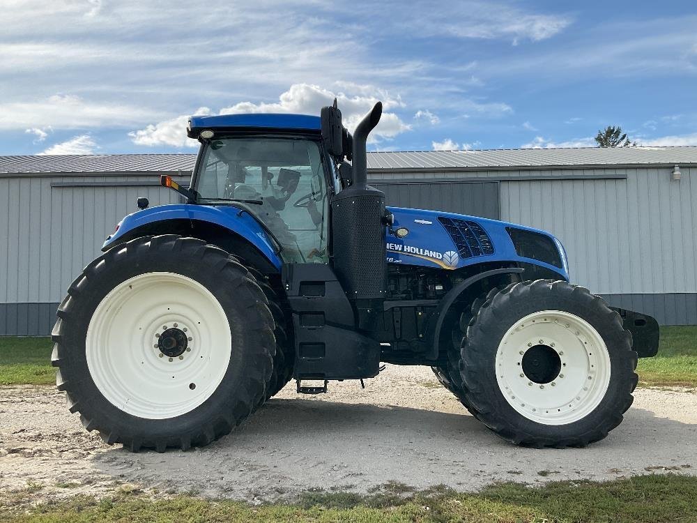 2015 New Holland T8.350