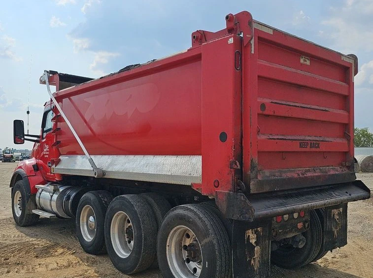 2015 Kenworth T880